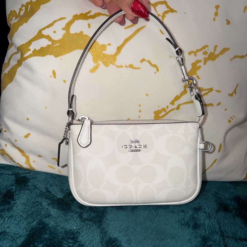 Coach Nolita 15 Signature Canvas NWOT - Picture 6 of 6